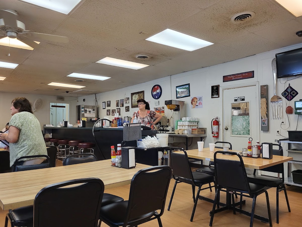 Dudley's Family Style Restaurant